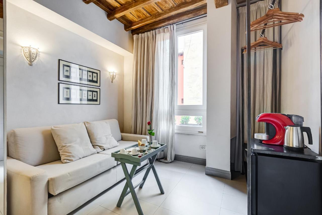 Rome Frattina27 Hotel Bagian luar foto