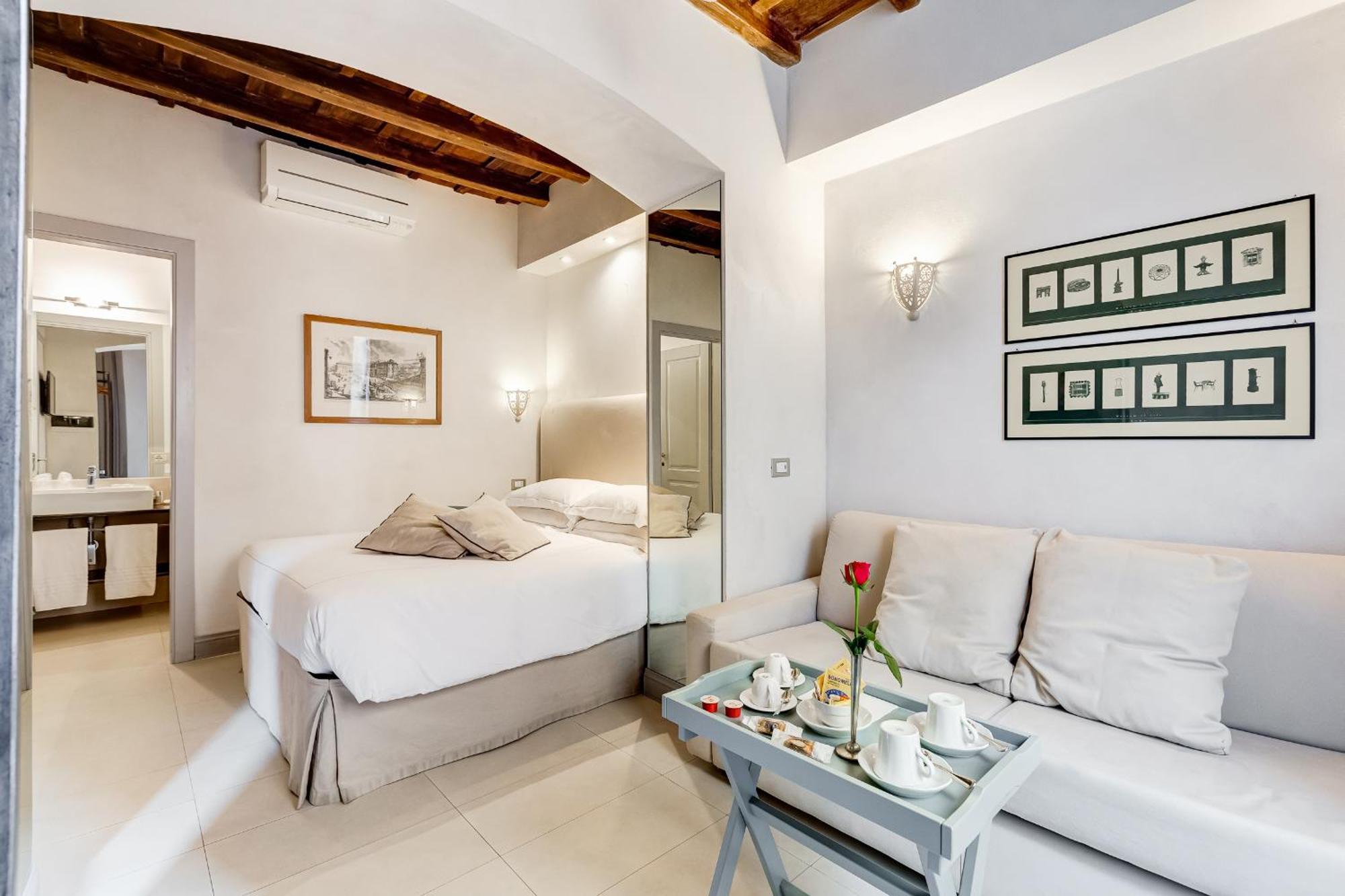 Rome Frattina27 Hotel Bagian luar foto